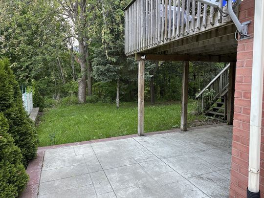 For Lease - 2372 Wildwood Crescent Unit# BASEMENT, Pickering, Ontario - Photo 1