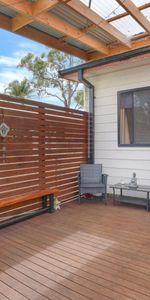 18 Kawana Avenue, Blue Haven, NSW 2262 - Photo 3