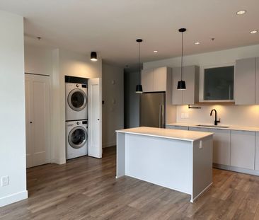 Heart of Downtown Abbotsford - Photo 5