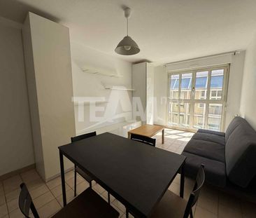 Location Appartement 2 pièces 43m² SETE 34200 - Photo 2