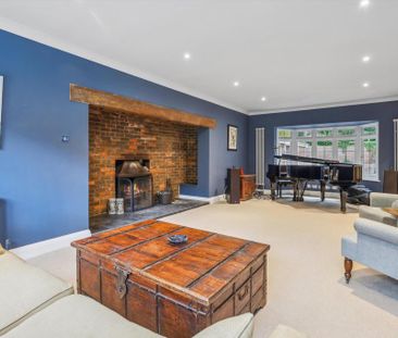 8 bedroom detached house to rent - Photo 5