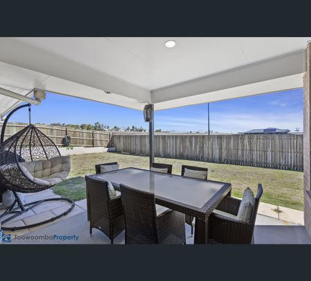 6 Red Cedar Avenue, Cotswold Hills, Qld 4350 - Photo 2