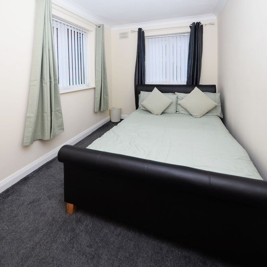 2 bed ground floor flat to rent in Vancouver Quay, Salford, M50 - Photo 1