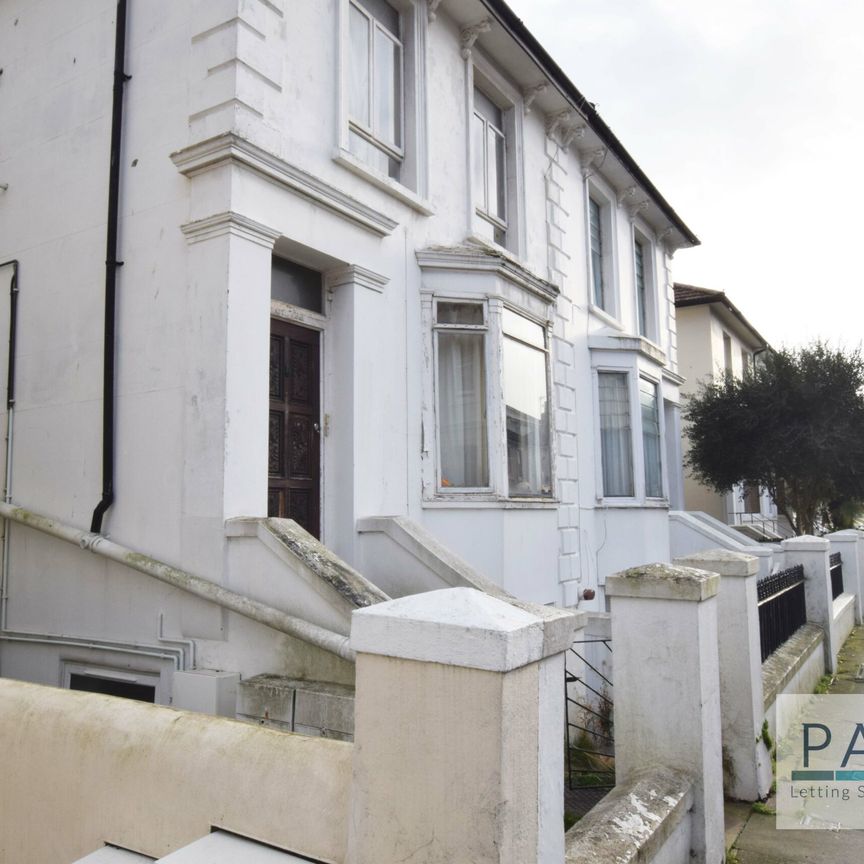 Hova Villas, Hove, East Sussex, BN3 3DH - Photo 1