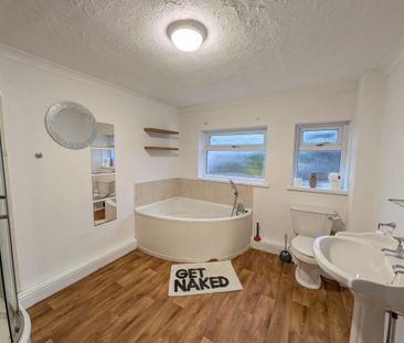 Derwent Street, Llanelli, Carmarthenshire, SA15 3EP - Photo 6