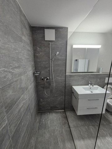 Moderne 2.5 Zimmerwohnung in Top-Lage zu vermieten - Photo 5