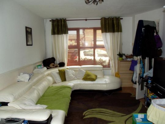 2 bedroom house to rent - Photo 1