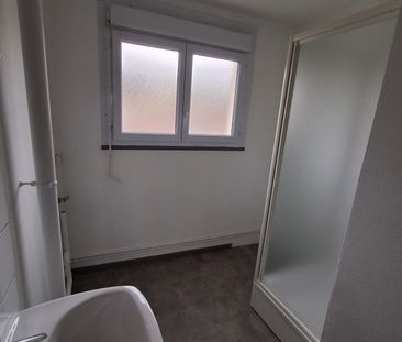 Location - Appartement T4 - 77 m² - Damprichard - Photo 4