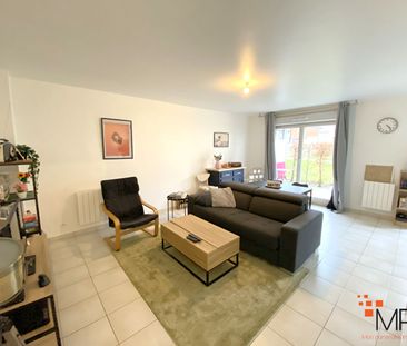 Location Appartement 3 pièces 65m² - Photo 2