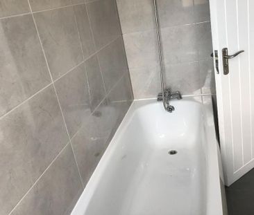 2 bedroom maisonette to rent - Photo 3