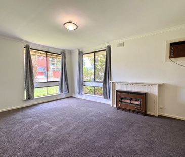 1 / 52 Newton Road, CAMPBELLTOWN - Photo 4