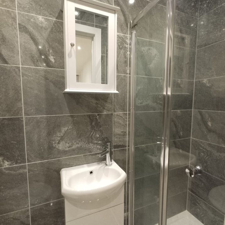 Studio Flat, Gleneldon Road, SW16 - Photo 1