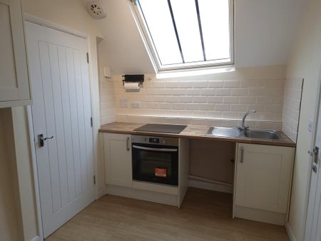 1 bedroom flat to rent - Photo 4