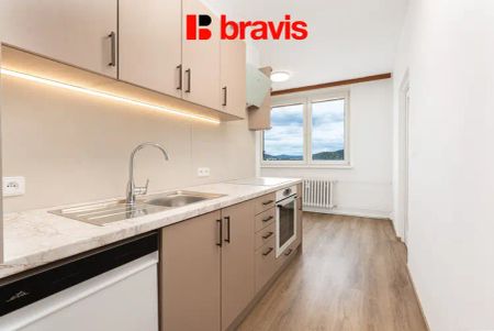 Pronájem bytu 2+1, Brno - Jundrov, ul. Jasanová, po kompletní rekonstrukci, první nájemník, šatna - Photo 3