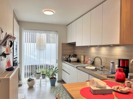 Woning met 4 slaapkamers, garage en stadstuin. - Photo 5