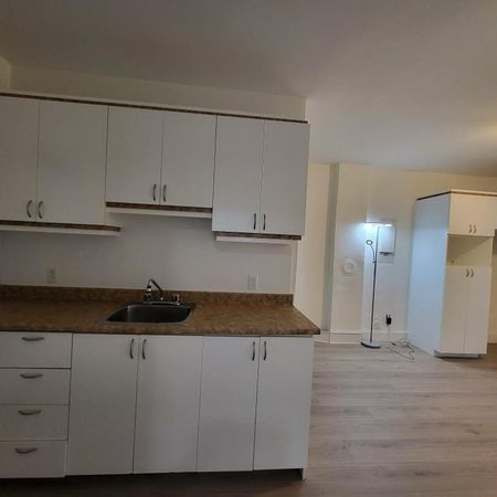 1er septembre APPARTEMENT 5-1/2 a louer Drummondville - Photo 4