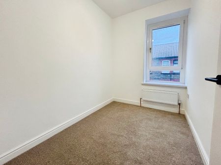 Nantgarw Road, Caerphilly - Photo 4