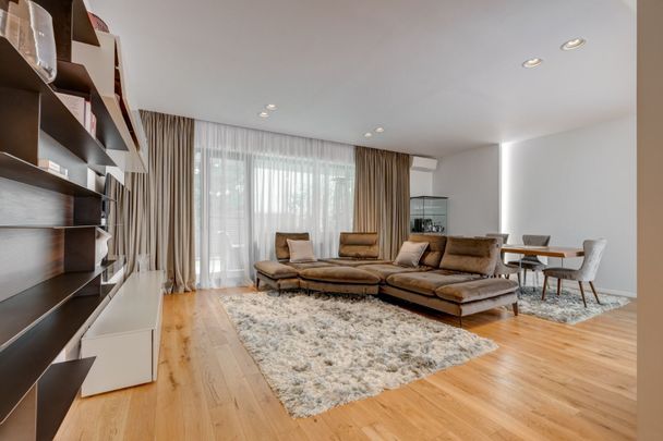 Vila cu 5 camere de închiriat | Pipera | 255 mp - Photo 1