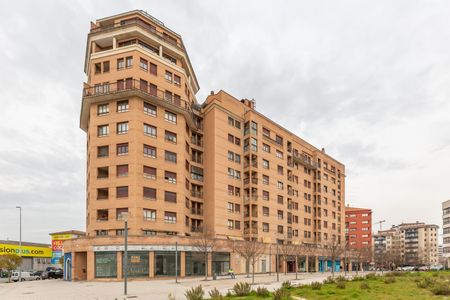 Alquiler de piso en Calle Valle de Aranguren, 4 - Foto 5