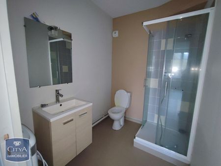 Location Appartement 1 pièce 27m² EYMOUTIERS 87120 - Photo 4