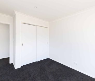 Stunner in Milson - Photo 3