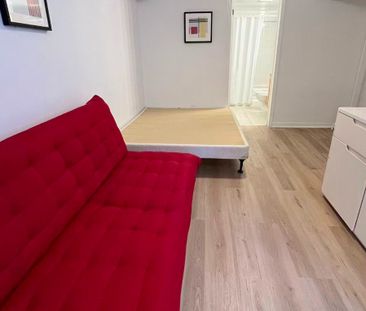 2B Hamilton Ottawa Canada - Photo 5