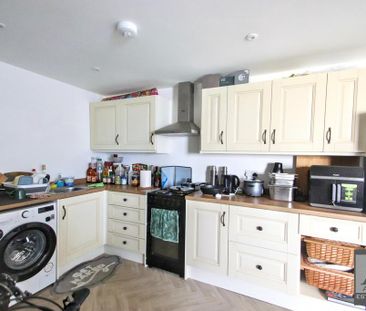 1 bedroom semi-detached house to rent - Photo 5