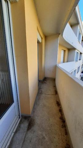 APPARTEMENT T3 56M - Photo 3