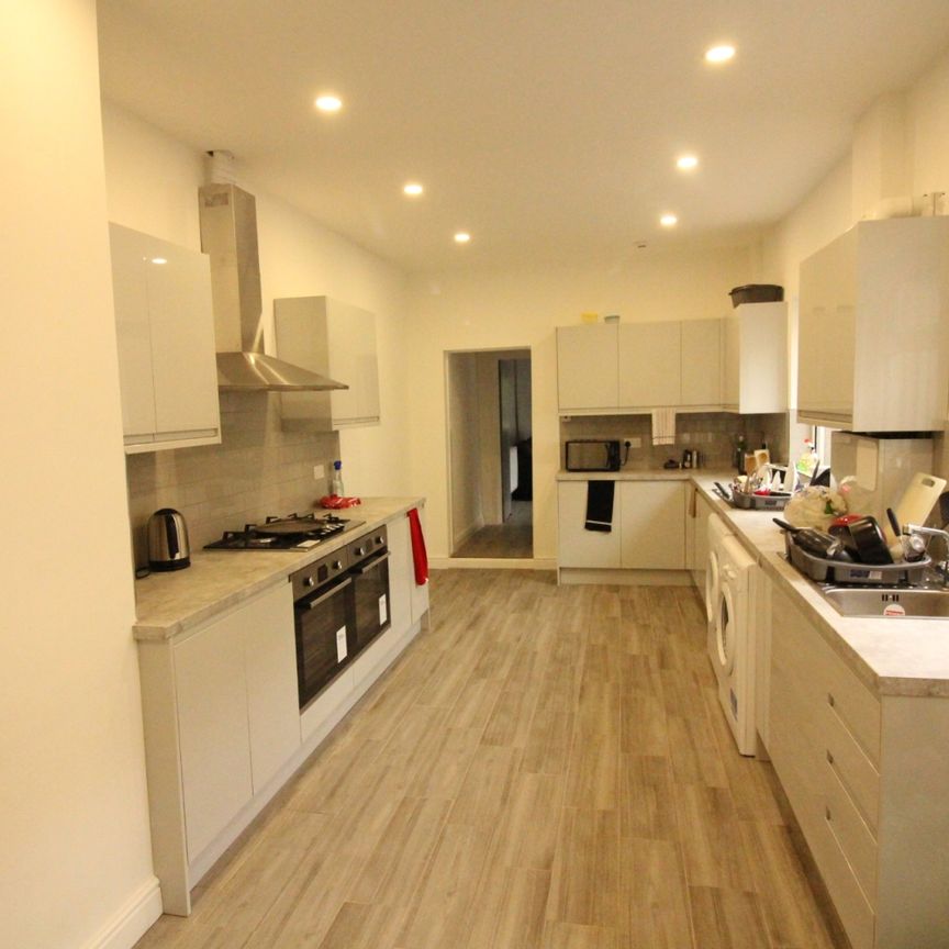 Miskin Street, Cathays - Photo 1