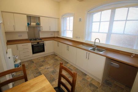 High Street, Burton Upon Trent, DE14 - Photo 5