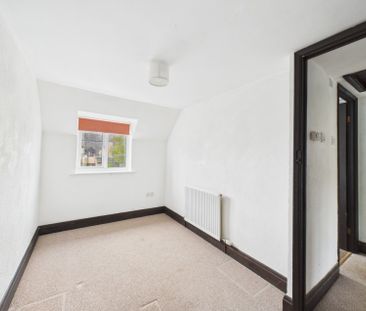 Dorington Court, Bussage, Stroud, Gloucestershire, GL6 - Photo 3