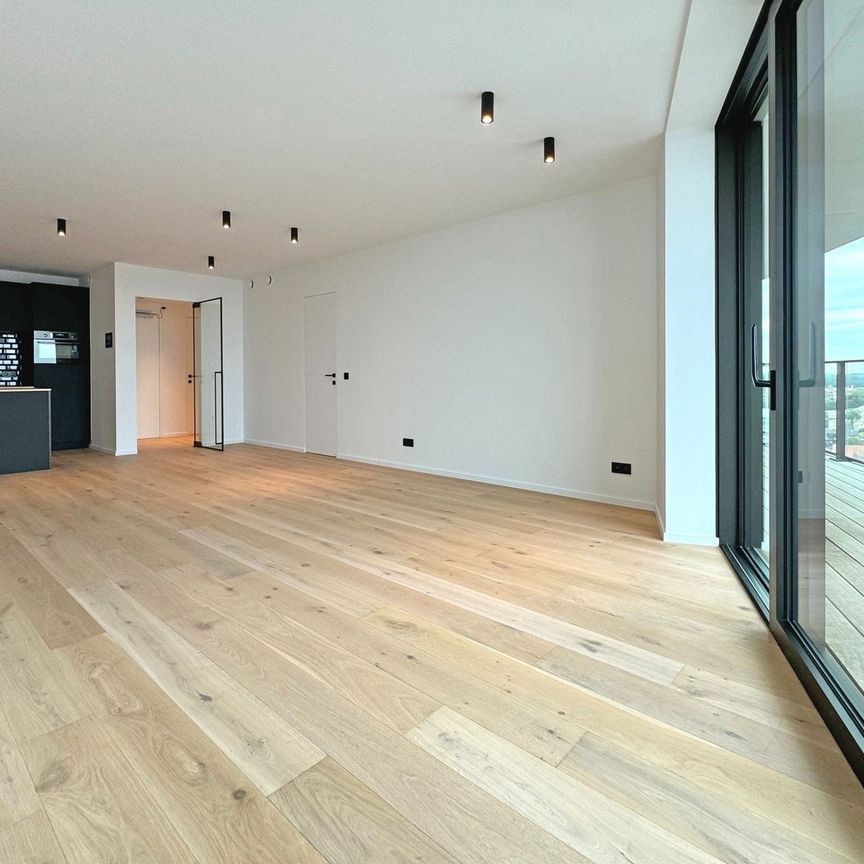 Luxueus appartement met weids uitzicht - The Tower Knokke - Photo 1