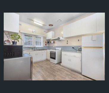 Comfort meets convenience in MWSC Zone (Freshly painted & Brand new... - Photo 3