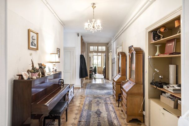 5.5 Zimmer, 218 m², 1. Stock - Foto 1