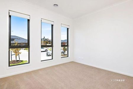 Werribee - Photo 3