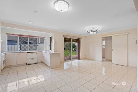 2, David Close, QLD, Sunnybank Hills - Photo 3