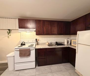 For Lease - 93 North Ridge Road, Vaughan, Ontario - Photo 5