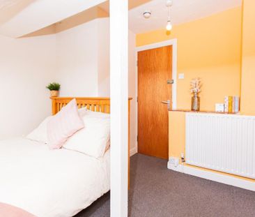 5 bedroom detached house to rent - Photo 4