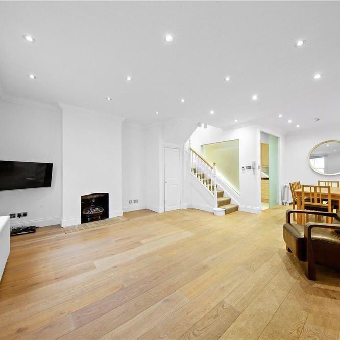 Ryders Terrace, St Johns Wood, London, NW8 - Photo 1