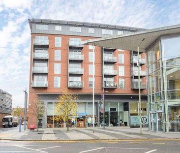 The Heart, Walton-on-thames, KT12 - Photo 1