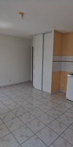 Location Appartement 1 pièce 24m² ANGOULEME 16000 - Photo 3