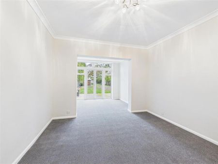 5 bedroom house to rent - Photo 2