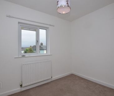5 Chesham Parade, Belfast, BT6 8GR - Photo 4
