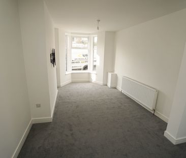 Crown Lane, Horwich, Bolton - Photo 2