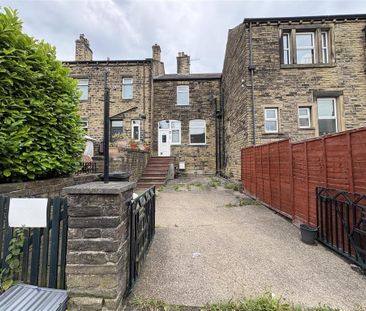 3 bedroom terraced house to rent - Photo 1