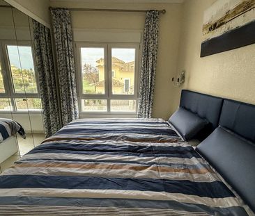 Avinguda de Gaudi - Photo 5