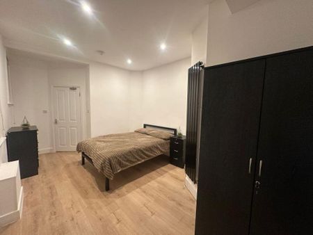 1 Bedroom Room To Rent - Photo 4