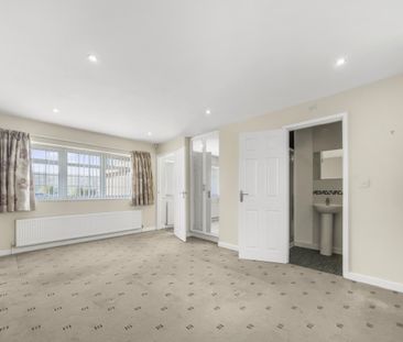 Meadow Close, Westhead - Photo 3