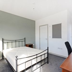 1 bedroom house share to rent - Photo 2