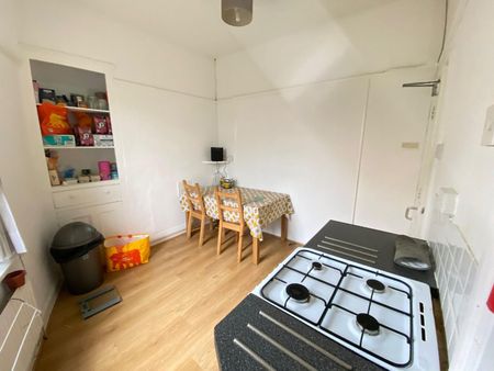 Winston Avenue, Plymouth - Photo 5